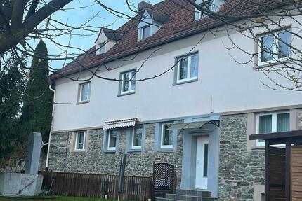 Mittelreihenhaus - 270.000,00&nbsp;EUR Kaufpreis, ca.&nbsp; 138,00&nbsp;m&sup2; in Neuenmarkt (PLZ: 95339)