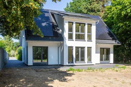 Waterfront property - first occupancy in new building with private jetty - Berlin Schmöckwitz