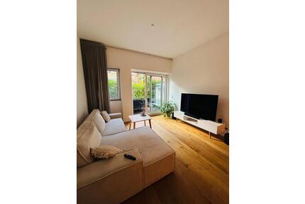 von privat: hochwertige 2 Zimmer Wohnung in Köln-Ehrenfeld