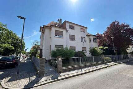 Zwei-Dreifamilienhaus auf 3 Etagen mit großem Garten und Garage - Offenbach am Main