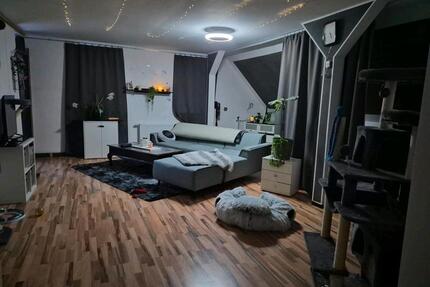 6 Zimmer Wohnung - 795,00&nbsp;EUR Kaltmiete, ca.&nbsp; 170,00&nbsp;m&sup2; in Hille (PLZ: 32479)