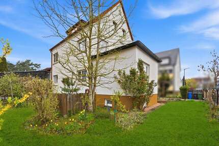 Haus zum Kaufen in Fürth 594.000,00 € 195.5 m²