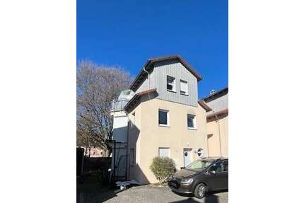 Haus zum Mieten in Würzburg 1.920,00 € 130 m²