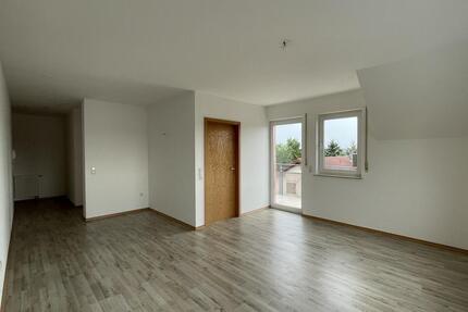 nette, kleine Wohnung in Crailsheim Onolzheim ab 01.06. frei !