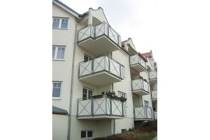 Wohnung zum Mieten in Meerane 270,00 € 38.52 m²