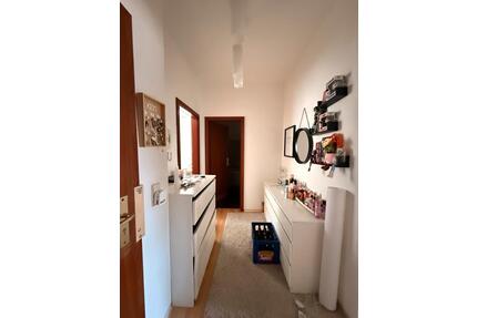 2 Raum Wohnung - 360,00&nbsp;EUR Kaltmiete, ca.&nbsp; 20,00&nbsp;m&sup2;&nbsp;Wohnfl&auml;che in Grünhain-Beierfeld (PLZ: 08344)