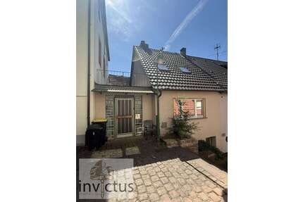 Haus zum Kaufen in Külsheim 73.990,00 € 100 m²