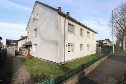 Neuer Preis! Mehrfamilienhaus mit 4 Einheiten und großem Grundstück in zentraler Lage von Paderborn