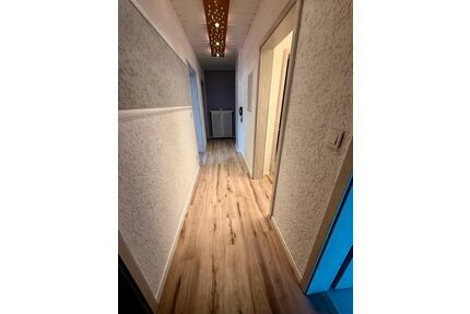 4-Zimmer-Wohnung mit Balkon nähe Innenstadt - Neustadt bei Coburg