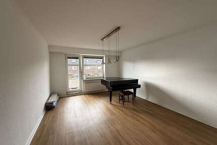 Wohnung zum Mieten in Düsseldorf 1.200,00 € 102.49 m²