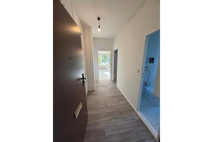 Frisch Sanierte 1 Zimmer Wohnung mit Süd-Balkon ReinickWedding - Berlin Reinickendorf