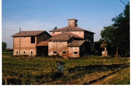 Country house - 350.000,00&nbsp;EUR Kaufpreis, ca.&nbsp; 940,00&nbsp;m&sup2; in München (PLZ: 80333) Altstadt-Lehel