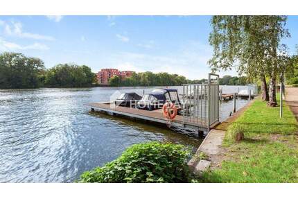 Moderne 2-Zimmer-Wohnung mit Balkon in erstklassiger Wasserlage und Blick auf die Spree - Berlin Köpenick