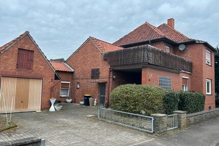 Großes Zweifamilien Haus in Wunstorf Klein Heidorn