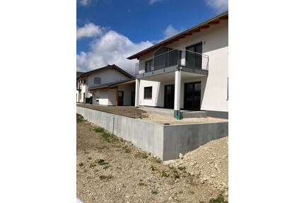 Neubau-Terrassenwohnung zum Wohlfühlen - Maitenbeth