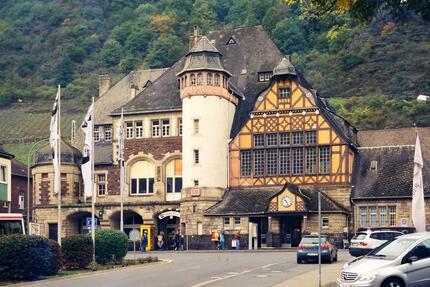 Bahnhofsgebäude Cochem - 425.000,00&nbsp;EUR Kaufpreis, ca.&nbsp; 1.728,00&nbsp;m&sup2; in Cochem (PLZ: 56812)