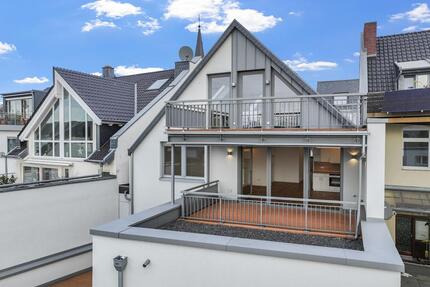 Hochwertige 3-Zimmer-Wohnung mit Sonnenbalkon und Einbauküche im Zentrum Bad Honnefs - neuwertig!