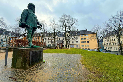 Wohnung zum Kaufen in Wuppertal 159.000,00 € 92 m²