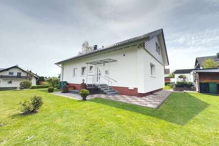 Haus zum Kaufen in Königsfeld im Schwarzwald 529.000,00 € 118 m²