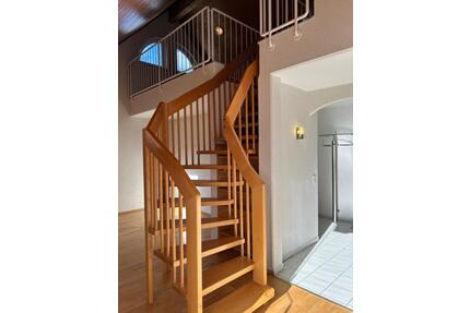 Helle 73 m² Maisonette - Balkon | Galerie | TG-Stellplatz - Frankfurt am Main Sindlingen