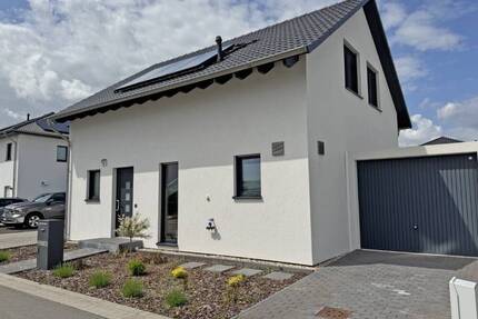 Eilenburg: Koffer packen und einziehen | neuwertiges EFH BJ 2021 | Energieeff.kl. A