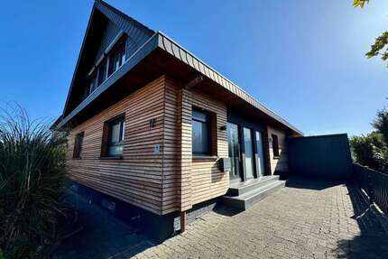 Haus zum Kaufen in Grevenbroich 699.000,00 € 148 m²