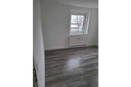 Helle 3-Zimmer-Wohnung in Glauchau-Auestraße