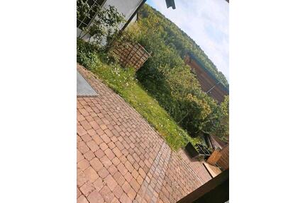 Doppelhaushälfte - 1.500,00&nbsp;EUR Kaltmiete, ca.&nbsp; 174,00&nbsp;m&sup2; in Bad Kissingen (PLZ: 97688)