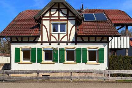 Haus zum Kaufen in Obermarchtal 249.000,00 € 124 m²