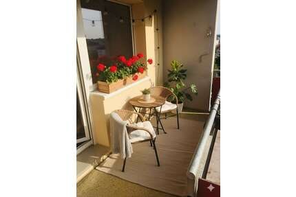 Wohnung zum Kaufen in Gera 49.000,00 € 55.06 m²