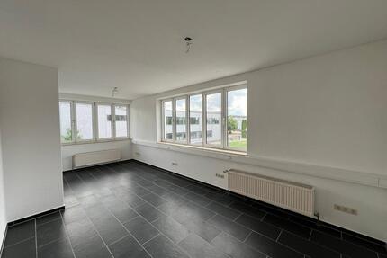 Büro- und Lagerfläche -ideal für Verwaltung, Vertrieb und Handel - Thierhaupten