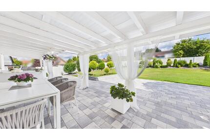 Holzminden! Exklusives Einfamilienhaus in Bestlage!