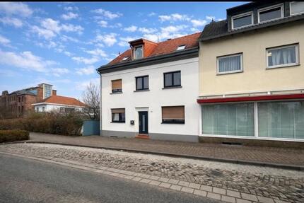 PRIVAT- Voll vermietetes Mehrfamilienhaus in Ensdorf