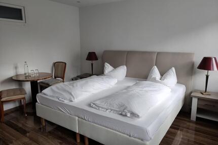 Schönes Haus zur Vermietung , Monteurzimmer - Berlin Marzahn-Hellersdorf