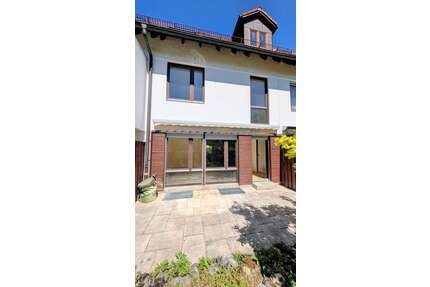 Haus zum Mieten in Kirchheim 1.930,00 € 140 m²