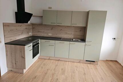Sanierte Wohnung - 850,00&nbsp;EUR Kaltmiete, ca.&nbsp; 80,00&nbsp;m&sup2; in Aldersbach (PLZ: 94501)