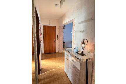 Nur mit WBS Schein- 4 Zimmer Wohnung - Balkon - Troisdorf
