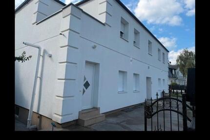 3 -Zimmer -Wohnung in Rudow (Blumenviertel) ca. 70 qm - Berlin Neukölln