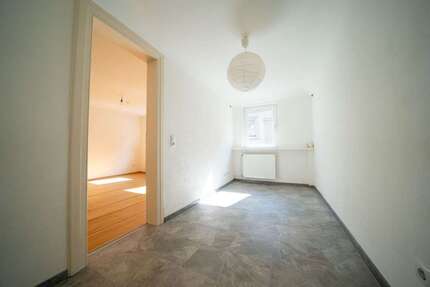 Wohnung zum Mieten in Neustadt an der Weinstraße 1.245,00 € 110 m²