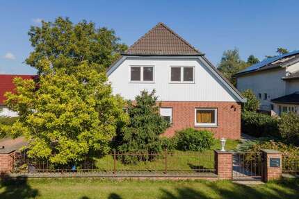 Haus zum Kaufen in Garzau-Garzin 549.900,00 € 205.67 m²
