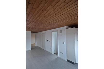 3 - Zimmer DG - Wohnung zu vermieten in Waltenhofen