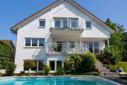 Haus zum Kaufen in Neuberg 998.000,00 € 275 m²