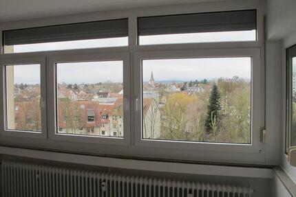 Geschmackvolle, gepflegte 1-Zimmer-Wohnung mit Balkon in Bad Homb - Bad Homburg vor der Höhe Gonzenheim