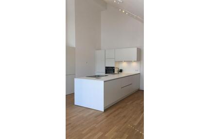 Exklusives Dach-Loft - 510.000,00&nbsp;EUR Kaufpreis, ca.&nbsp; 102,00&nbsp;m&sup2; in Hüttlingen (PLZ: 73460)