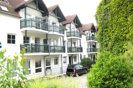 Betreutes Wohnen: attr. 2-Zi.-ETW m. Balkon&Lift, provisionsfrei - Bad Griesbach im Rottal