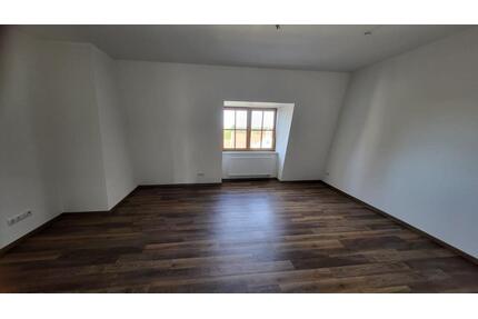3 Zimmer Wohnung in Querfurt - 750,00&nbsp;EUR Kaltmiete, ca.&nbsp; 98,94&nbsp;m&sup2; in Querfurt (PLZ: 06268)