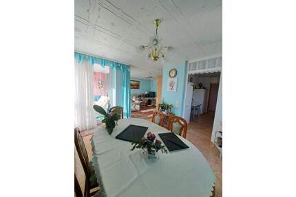 Helle 3,5 Zimmer Wohnung mit Balkon und Garage in Schwäbisch Gmünd