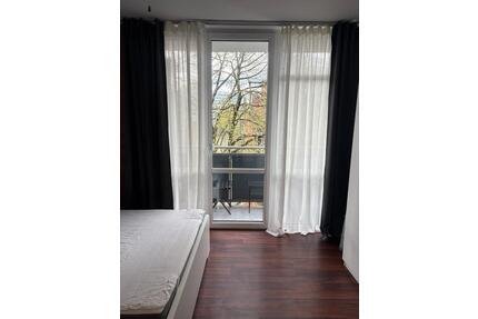 Möbliertes 1-Zimmer-Apartment mit Balkon - Wiesbaden Südost