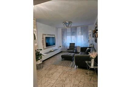 Traumwohnung mit Granitboden, moderner Küche & 2 Balkone! - Frankenthal (Pfalz)