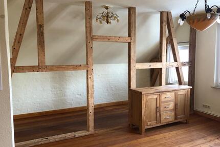 2 12 Zimmerwohnung 1. OG zentral gelegen in Schwarzenbek